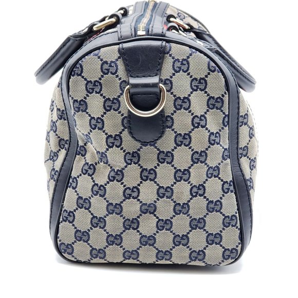 Authentic Gucci Canvas Vintage Medium CrossbodyBag - Picture 3 of 15